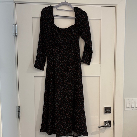 OAK + FORT Black Floral Long Sleeve Dress - Picture 2 of 6